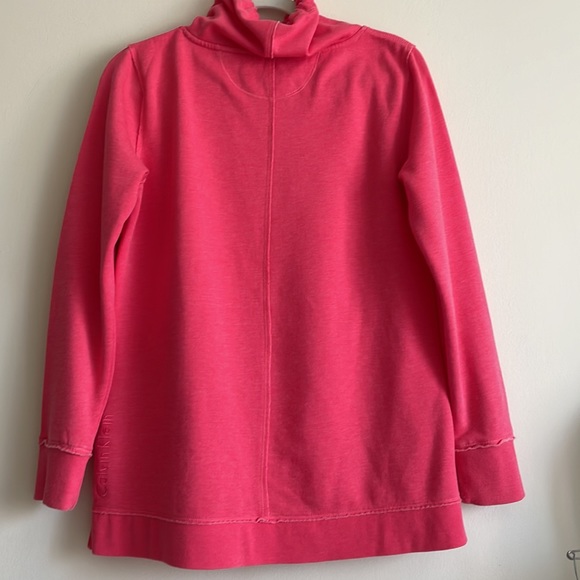 Calvin Klein, Very Nice condition!  Cowl Neck Top - Picture 2 of 4